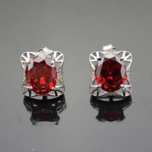 Quality Women Fashion Jewelry 925 Silver Oval Garnet Cubic Zirconia Stud Earrings (E05) wholesale