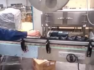 Quality Electric Driven Water Bottle Labeling Machine With 190-270BPM Production Capacity wholesale