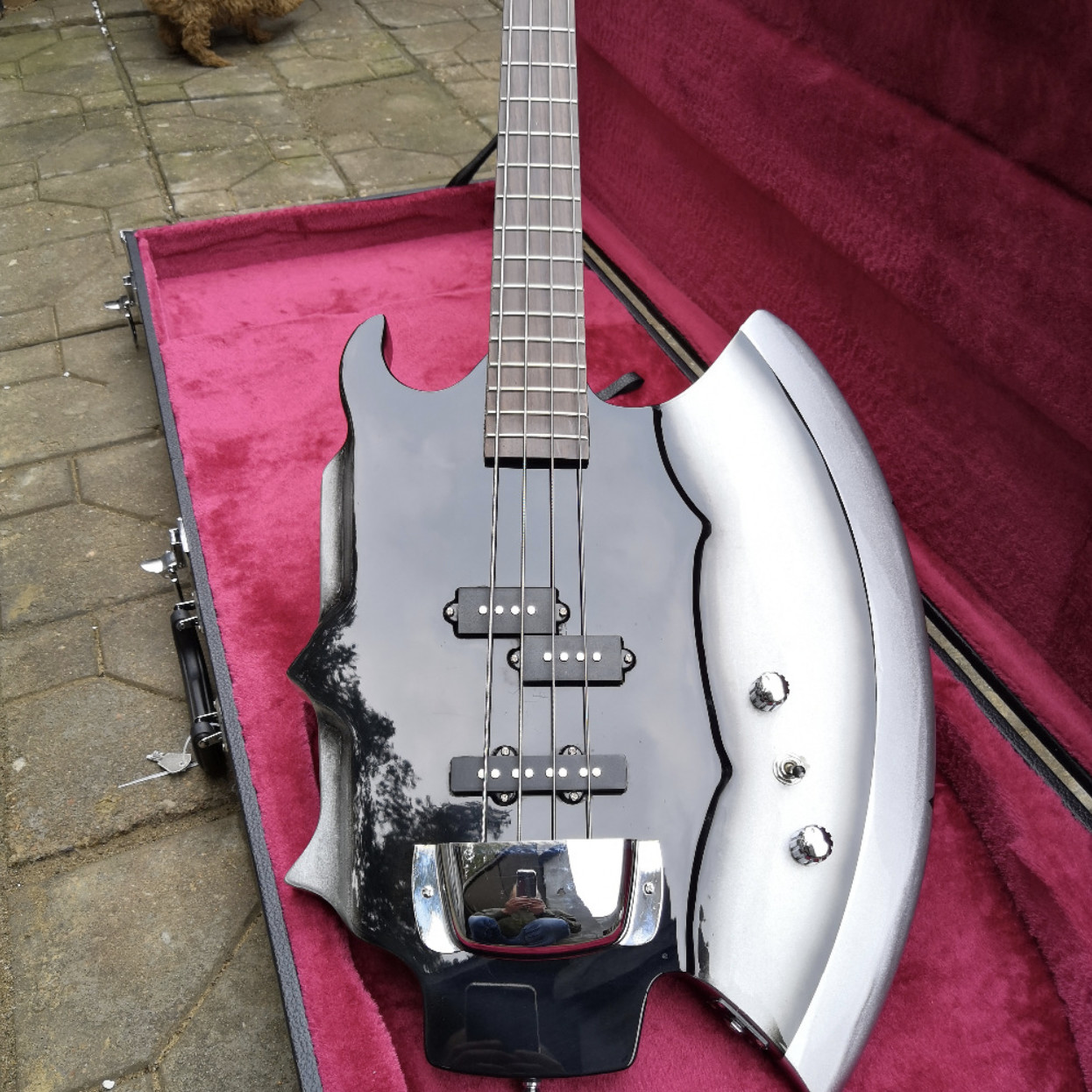 Grand guitar Cort Gene SIMMON Axe 4 strings Bass Electric musical instrument