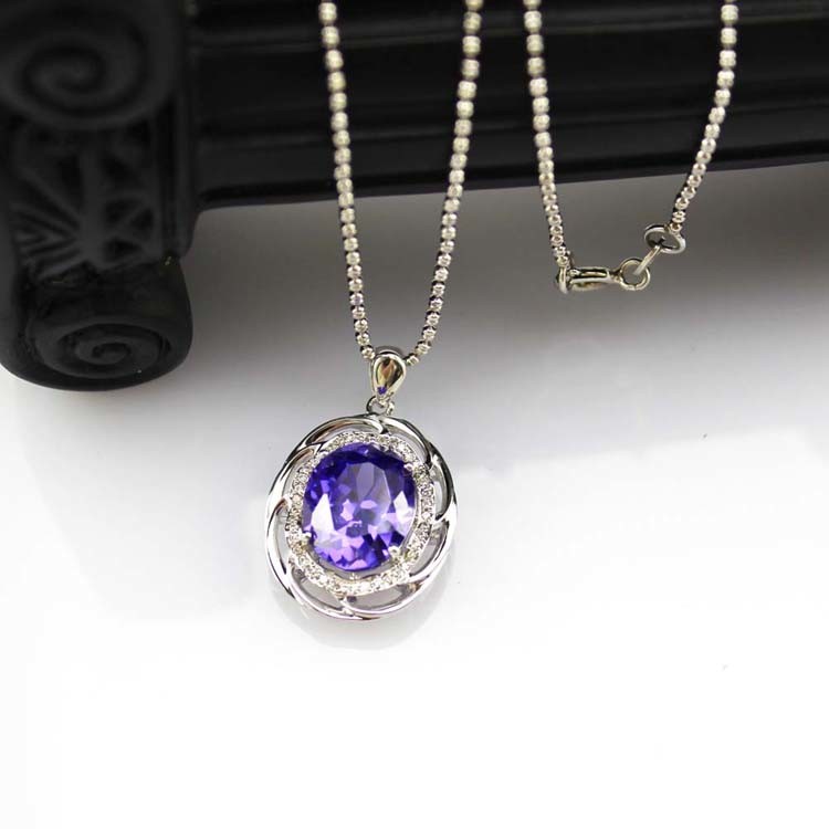 Women Fashion Oval Garnet Cubic Zirconia Pendant 925 Sterling Silver Jewelry (P21)
