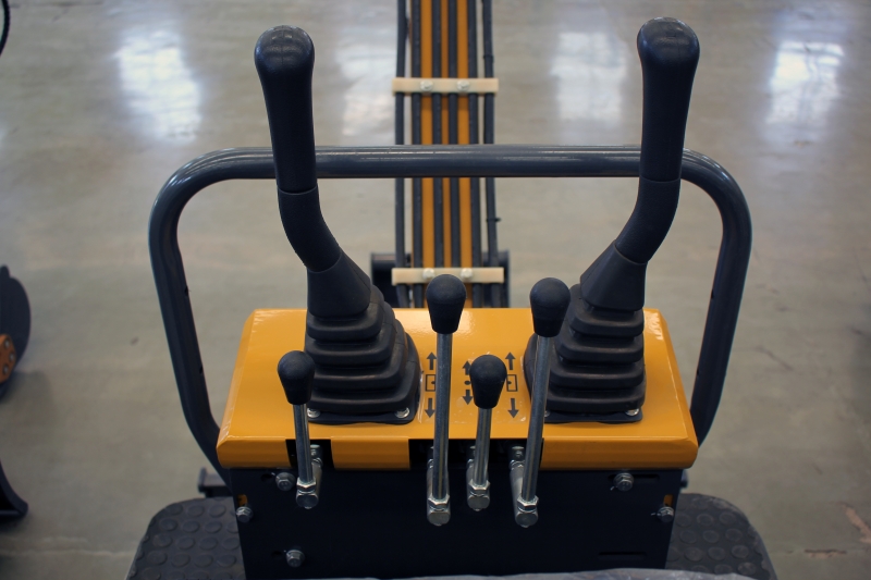20km/H Walking Speed 1 Ton 2 Ton Micro Mini Excavator Mini Digger
