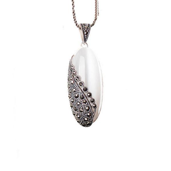 Retro Thai 925 Silver Red Agate Pendant with Marcasite and 18 Inches Chain