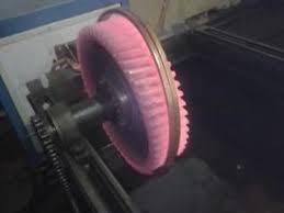China Shaft Train Wheel Gear Chain Induction Heat Treatment Quenching Equipment on sale