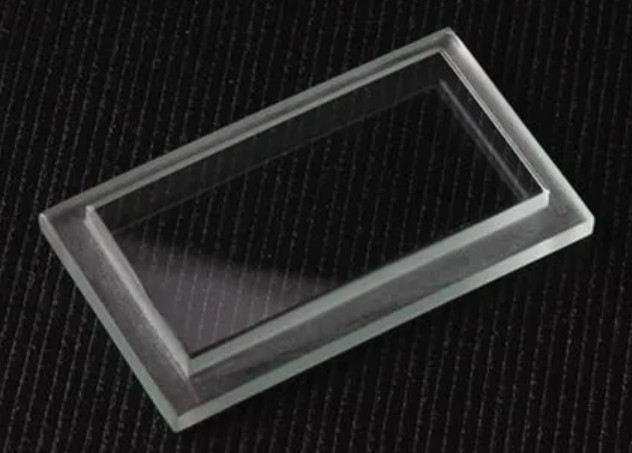 Ultra Clear Glass in Color Consistency for Windows, Doors and Building
