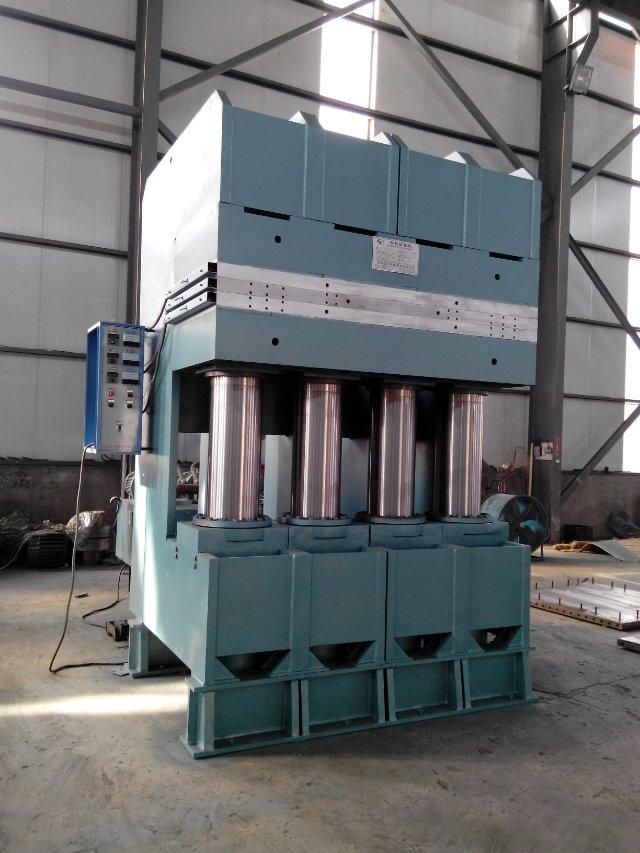 Automatic Jaw Type Retread Truck Tyres Machine Rubber Molding Pressing Machine