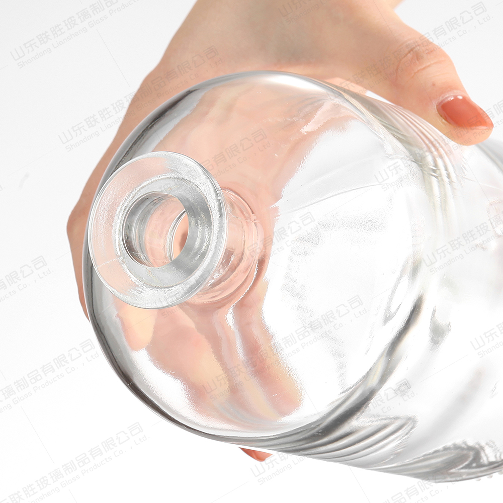 Clear Glass Juniper Whiskey Vodka Liquor Bottle 375ml 500ml with Custom Bottle Color