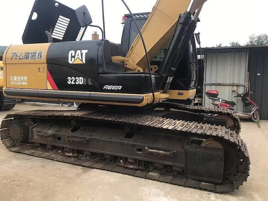 Used excavator caterpillar machinery CAT323 for sale in good condition,good price used excavator