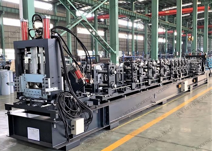 Z80-300 PLC C Purlin Machine Hydraulic Cutting 15kw Z Purlin Making Equipment