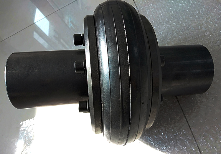 Durable Rubber Tire Coupling Flexible Tyre Coupler Black Color LB TYRE COUPLING