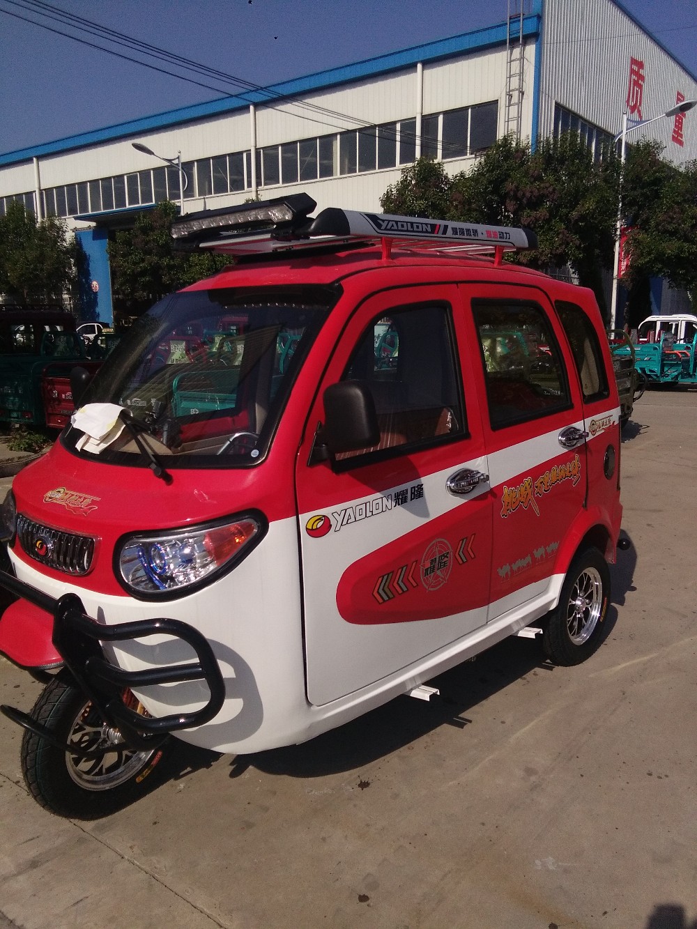 Electric Scooter 1000w Solar Motorized Passenger Tricycle
