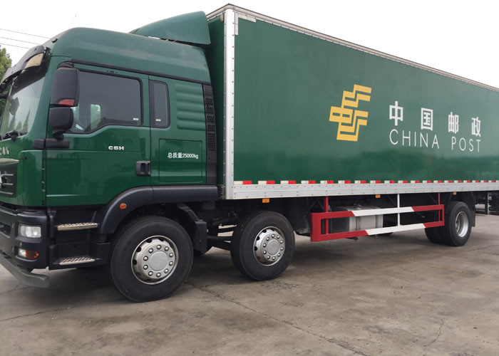 SINOTRUK HOWO Cargo Van Truck 30 - 40 Tons 6x2 Euro 2 336HP For Logistics Industry