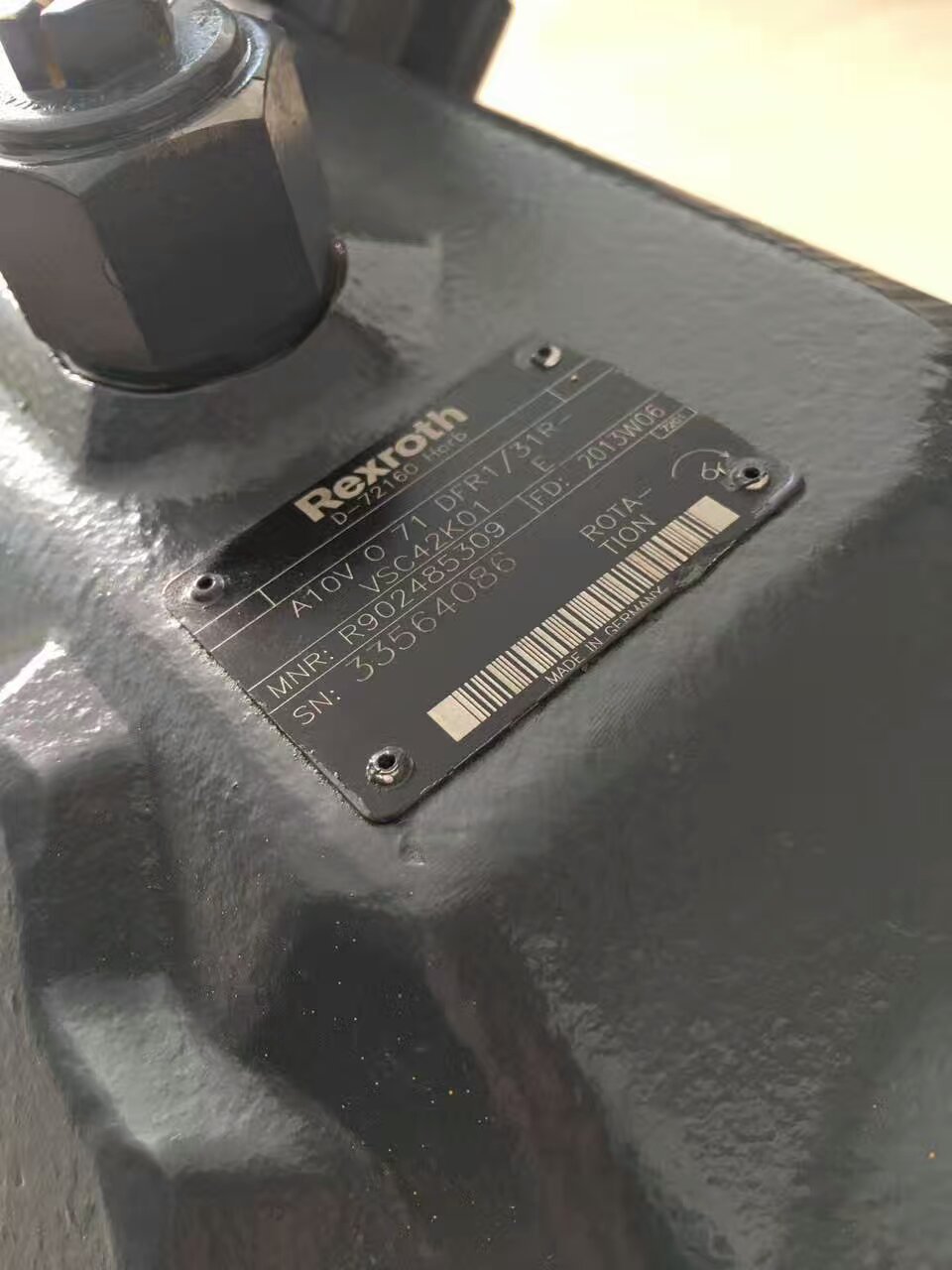 A10VO71DFR1/32R-VSC42K01
