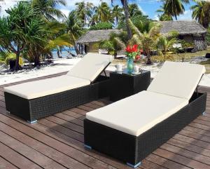 Quality PE Rattan patio Backyard beach Chaise Lounge chairs Leisure Aluminium Outdoor Garden wicker Chairs wholesale