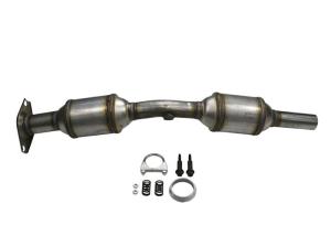 Quality Front Prius 1.5L Toyota Catalytic Converter 2004 2005 2006 2007 2008 wholesale