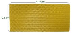 Quality 100% Natural Comb Beeswax Foundation Sheets For Bee Frames 41.5*19.5cm wholesale