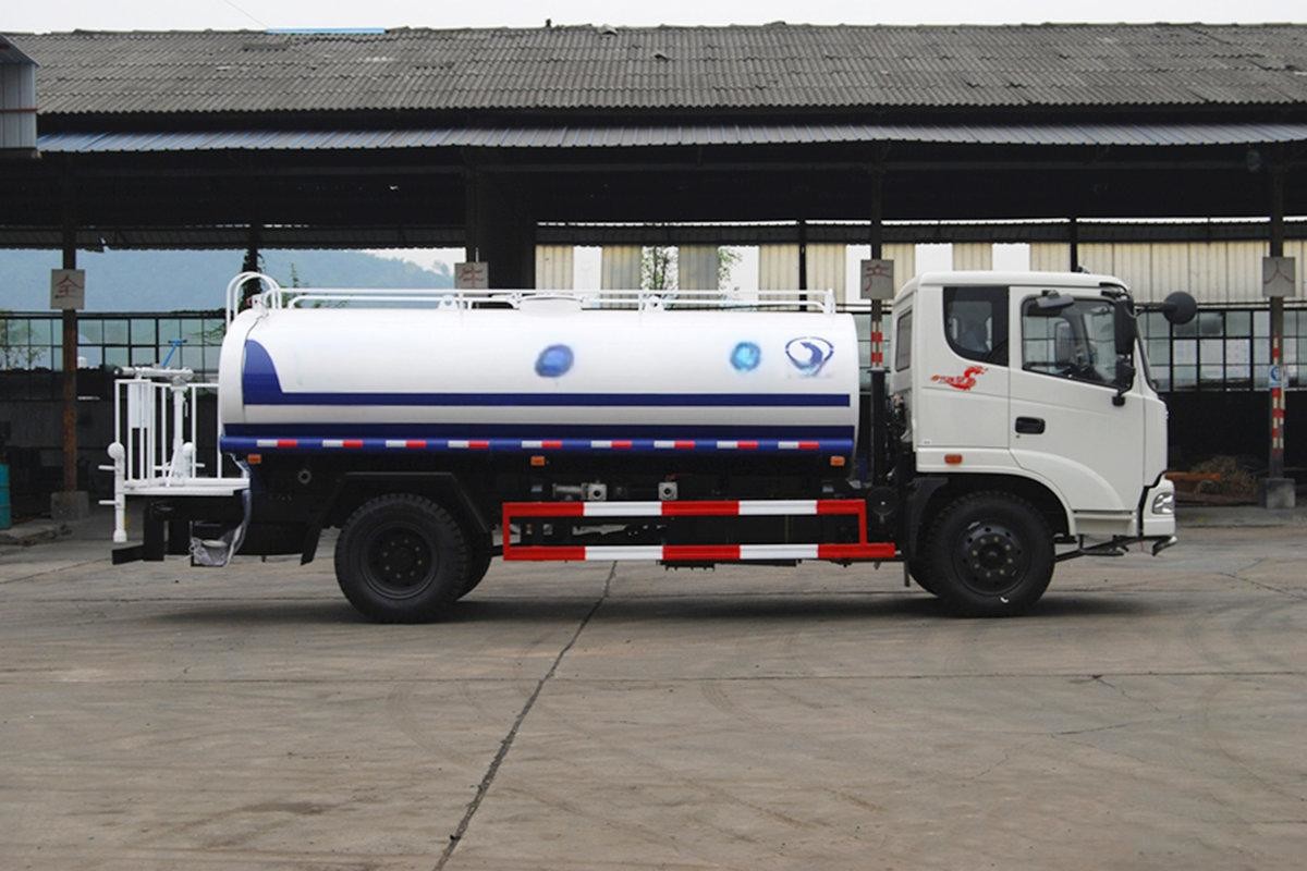 Three Ring Ten Tong Haolong 170 Horsepower 4X2 Sprinkler