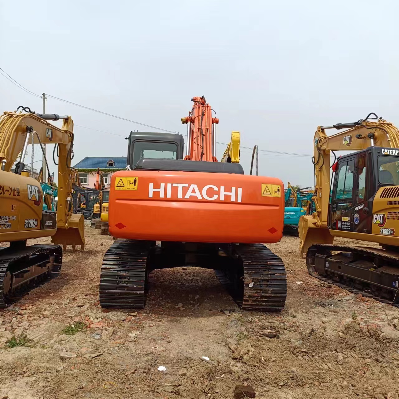 Original Hydraulic Pump Hitachi ZX200 ZH200 Excavator with 98kw Power in Enough Stock