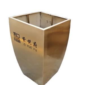 Quality Square shape outdoor modern metal flower pots and planters wholesale