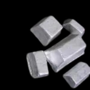 Quality High Boiling Point Bright Silver Magnesium Ingot For Photographic Equipment wholesale