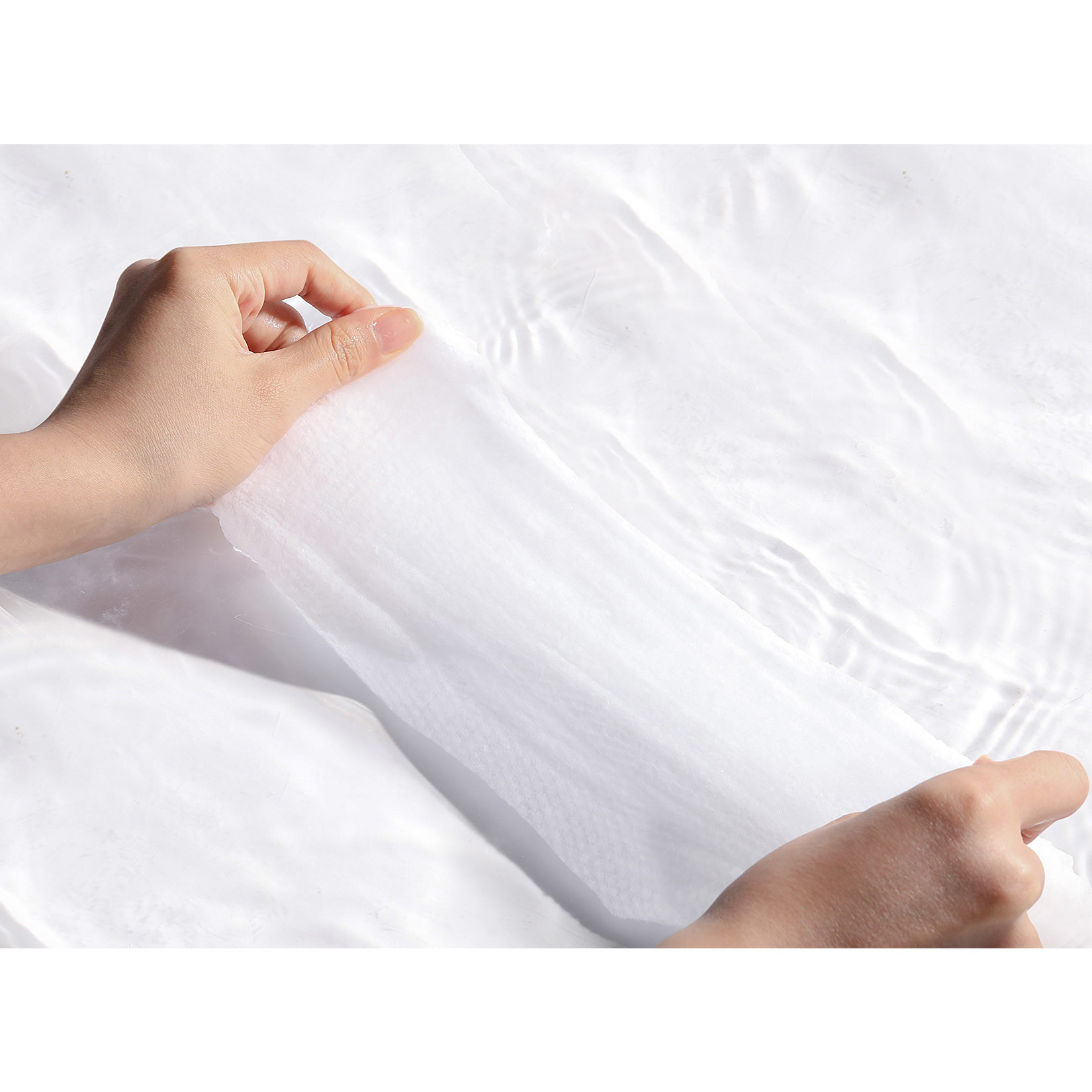 45gsm Pearl Spunlance Nonwoven Disposable Wet Wipes Decrease Bacteria Formula