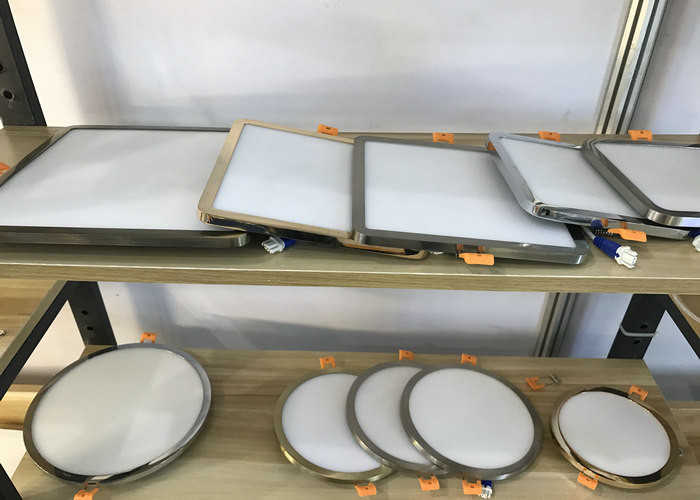 Sliver White Black 18 Watt Led Panel Light Ip20 120 Degree For Office Lighting