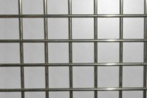 Quality 30m Roll SS Welded Wire Mesh 316 Stainless Steel Welded Wire Mesh wholesale