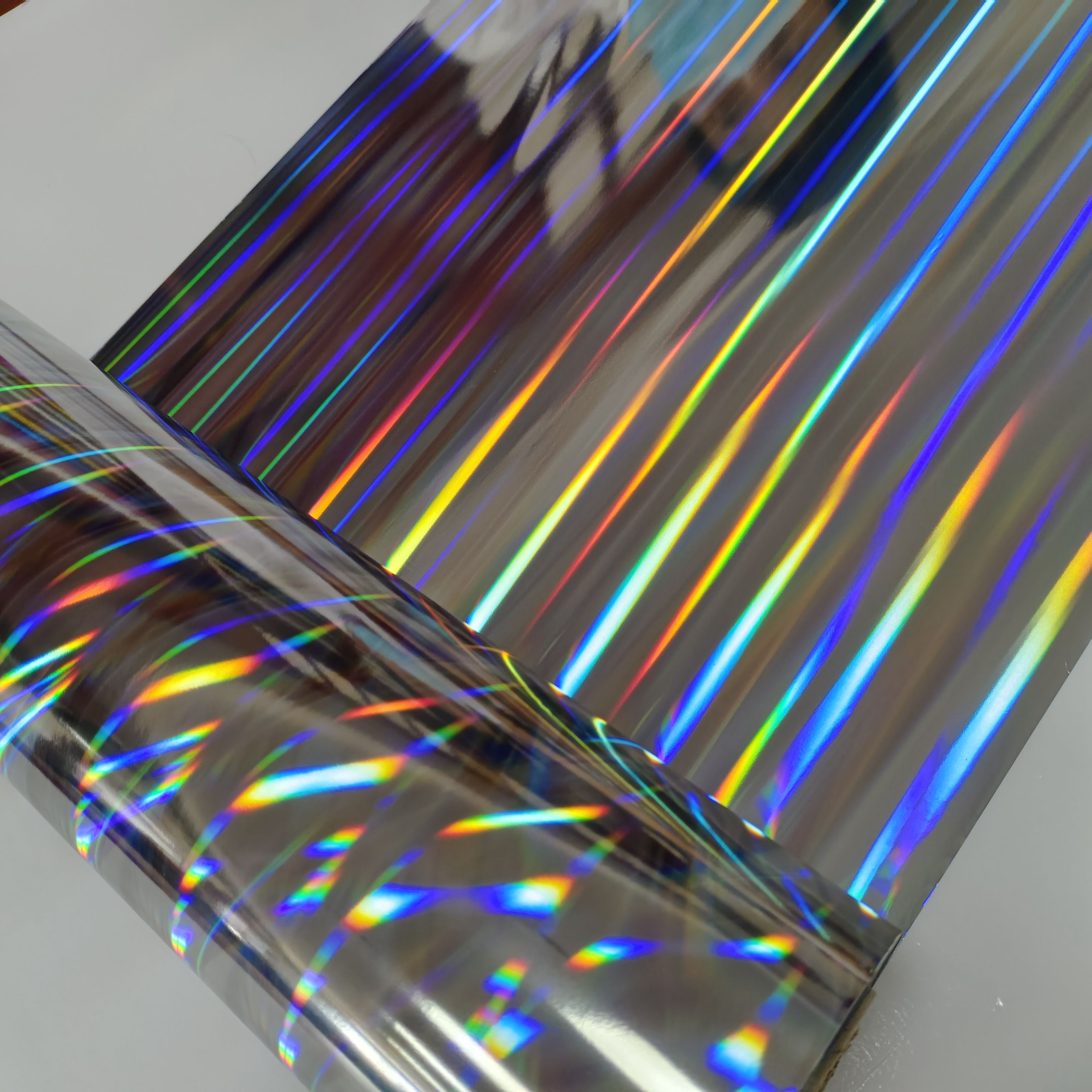 Moisture Proof Bopp Laminating Film Opaque Metalized Plastic Film For Packaging