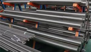 Titanium alloy bar