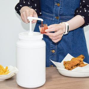 Quality UKS10 Head Syrup Pump Dispenser 5ml 8ml 10ml Food Pump Condiment Dispensers wholesale