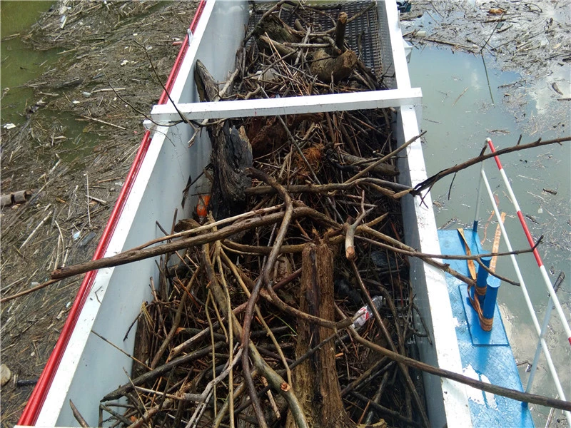 0.6m Water Weed Harvester Boat Aquatic Weed Cutting Machine