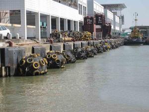 Quality 80KPa Rubber Wharf Yokohama Pneumatic Fender 1000mm To 6500mm Length wholesale