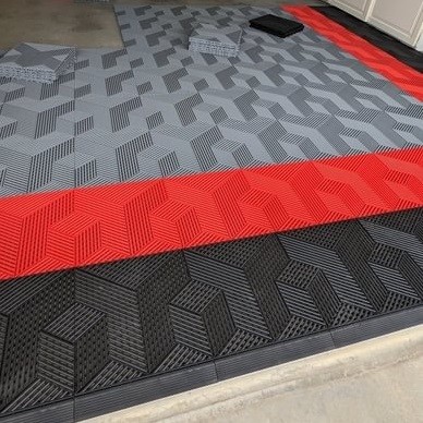 UV Resistant Interlocking Garage Floor Tile