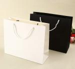 Custom Luxury Gift Garment Paper Shopping Bags With Logo Print