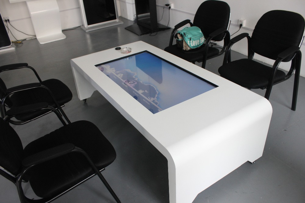 Android or Win10/11 OS 32" inch alone stand all-in-one self-service PC kiosk touchscreen
