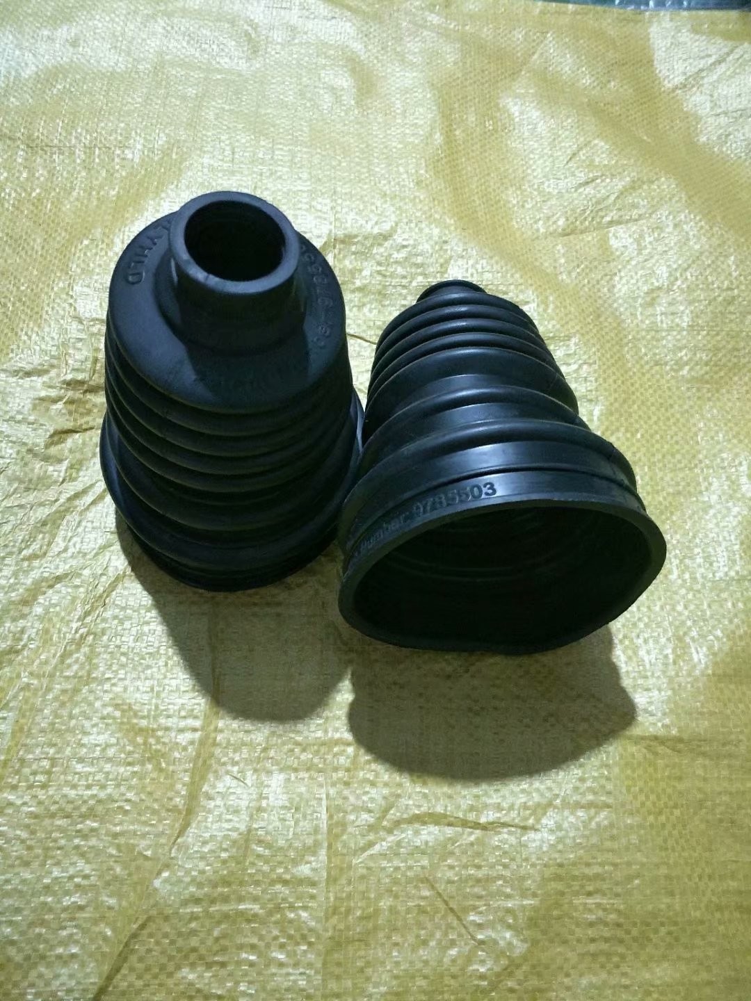BYD F0 Flexible Thread Auto Cover Sheath / Dustproof Rubber Boots Rubber sleeve /dust-proof cover