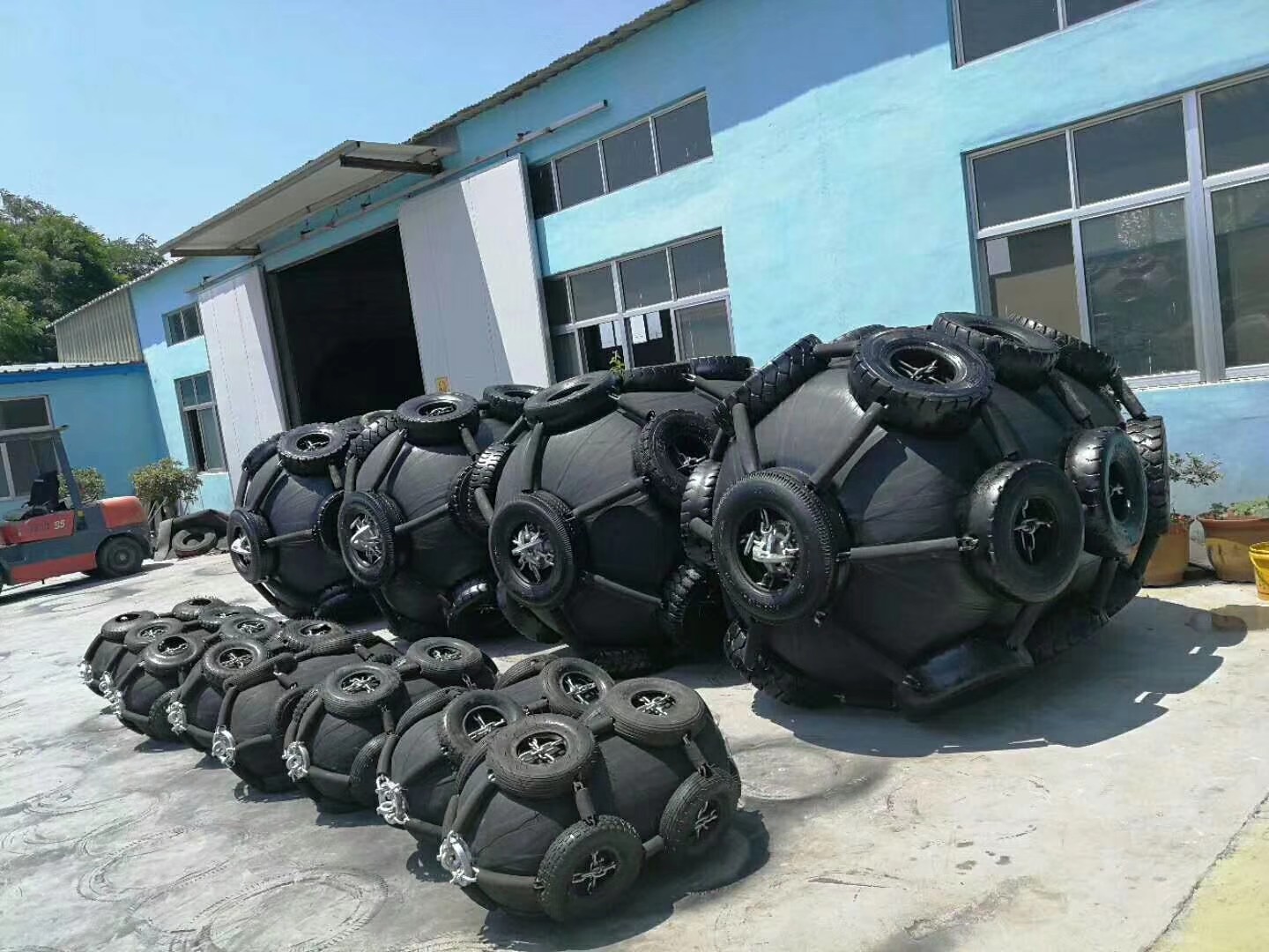 Floating Foam Filled Fender Yokohama Type Rubber Boat Fender D Shaped