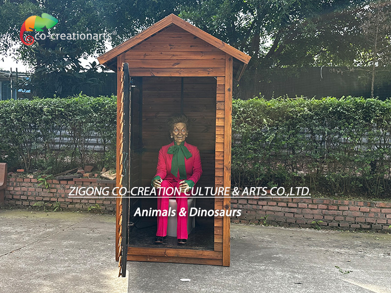 Animatronic Human Life Size Simulated Human In Toilet For Theme Park Decoration