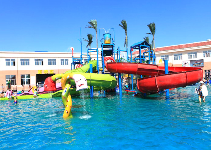 Indoor / Outdoor Water Park Construction Customized Kids Fun Amusement Projects
