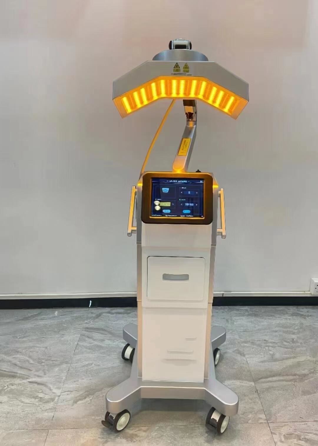 585nm-590nm 200pcs LED Phototherapy Machine With Adjustable Timing