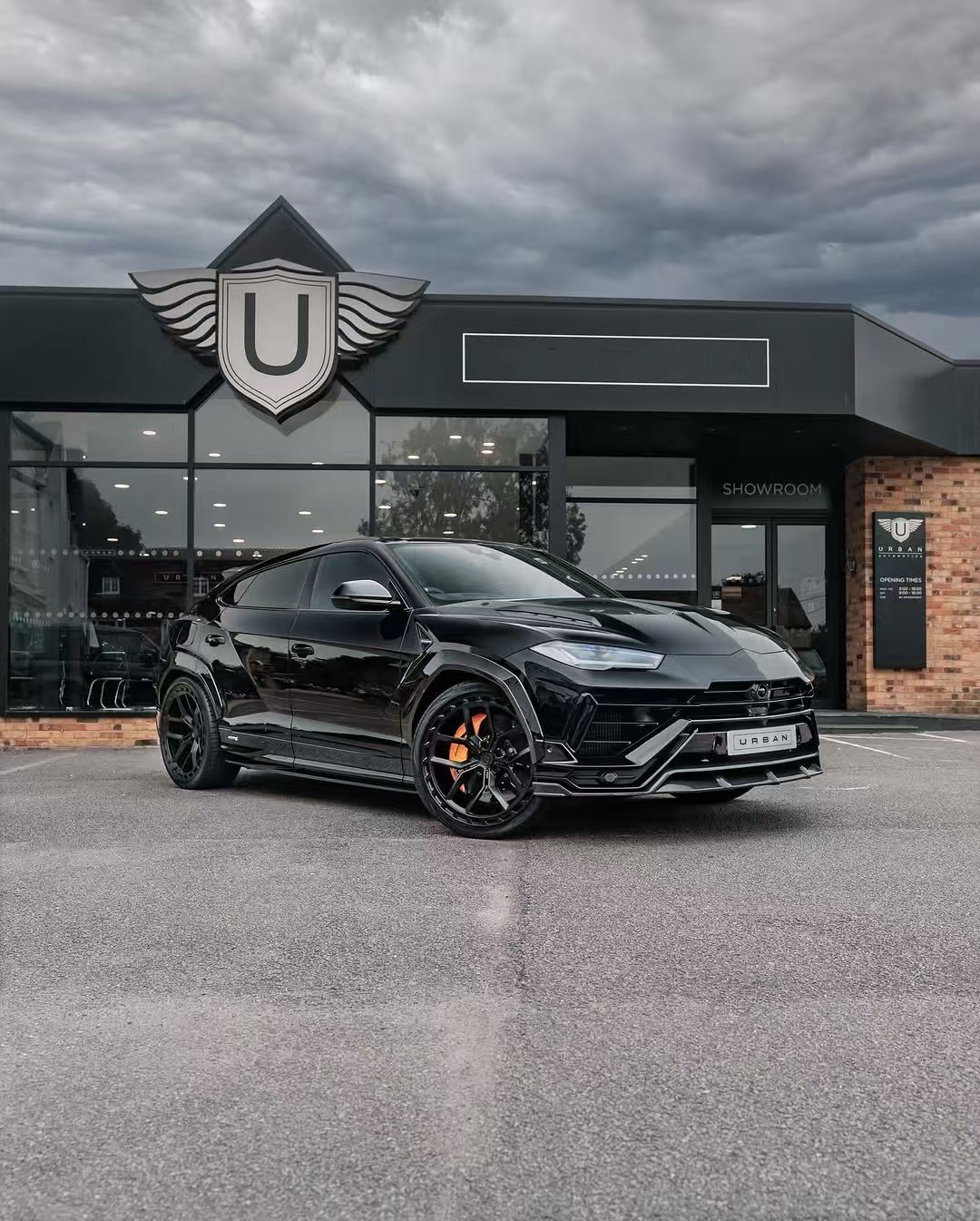 Urus Lamborghini Body Kit UB Style Front Lip Diffuser Spoiler Lamborghini Widebody Urus