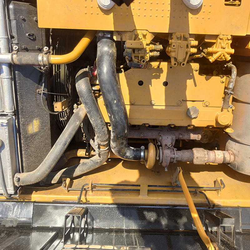 Used 20 Ton CAT 320D Crawler Excavator with 410L Fuel Tank and 1m3 Bucket Capacity