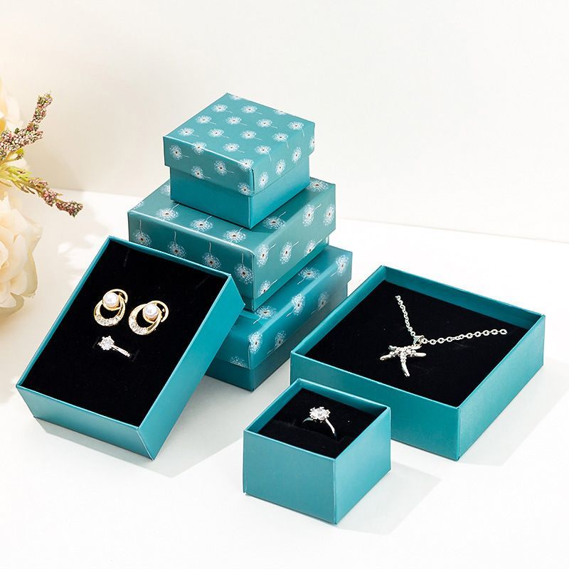 Luxury Jewellery Paper Gift Box with Custom Logo Printing, China Manufacturer Wholesale Storage Box, Free Samples Available Display Box