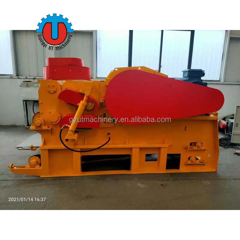 Forestry Machinery Mobile Wood Chipper Shredder Machine for Producing 3-5cm Wood Chips