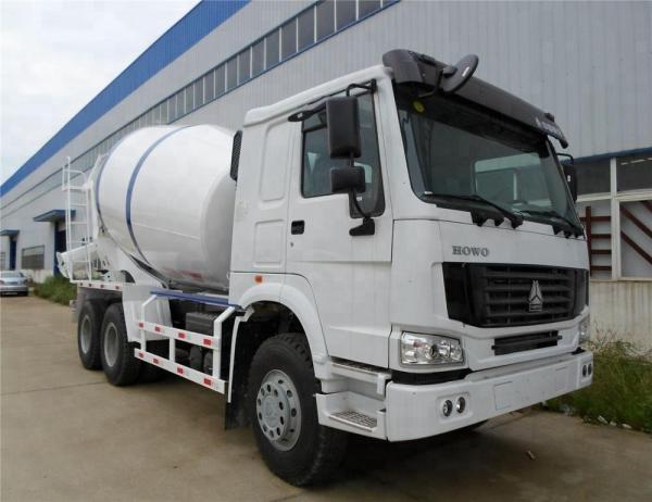 8L Concrete Construction Equipment / 9m3 Concrete Mixer Truck With Pump Self -