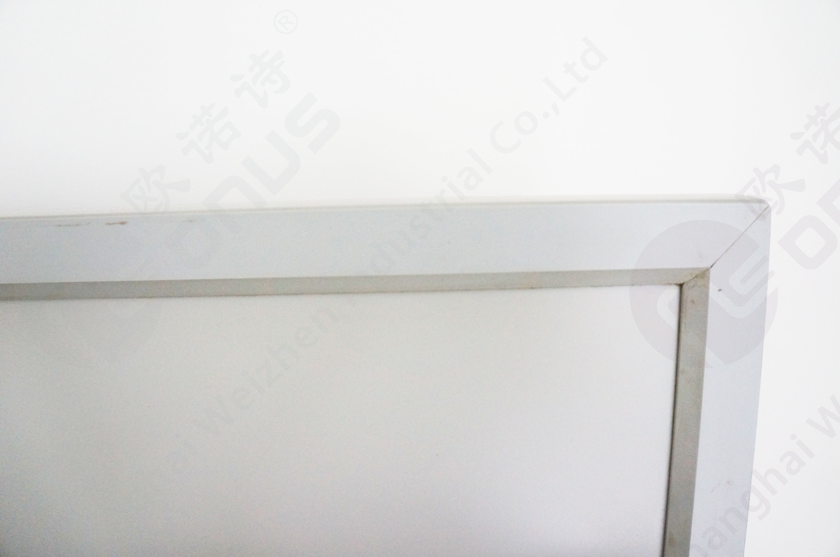 High Strength Laboratory Bench countertop Impact Resistance Glare Finish