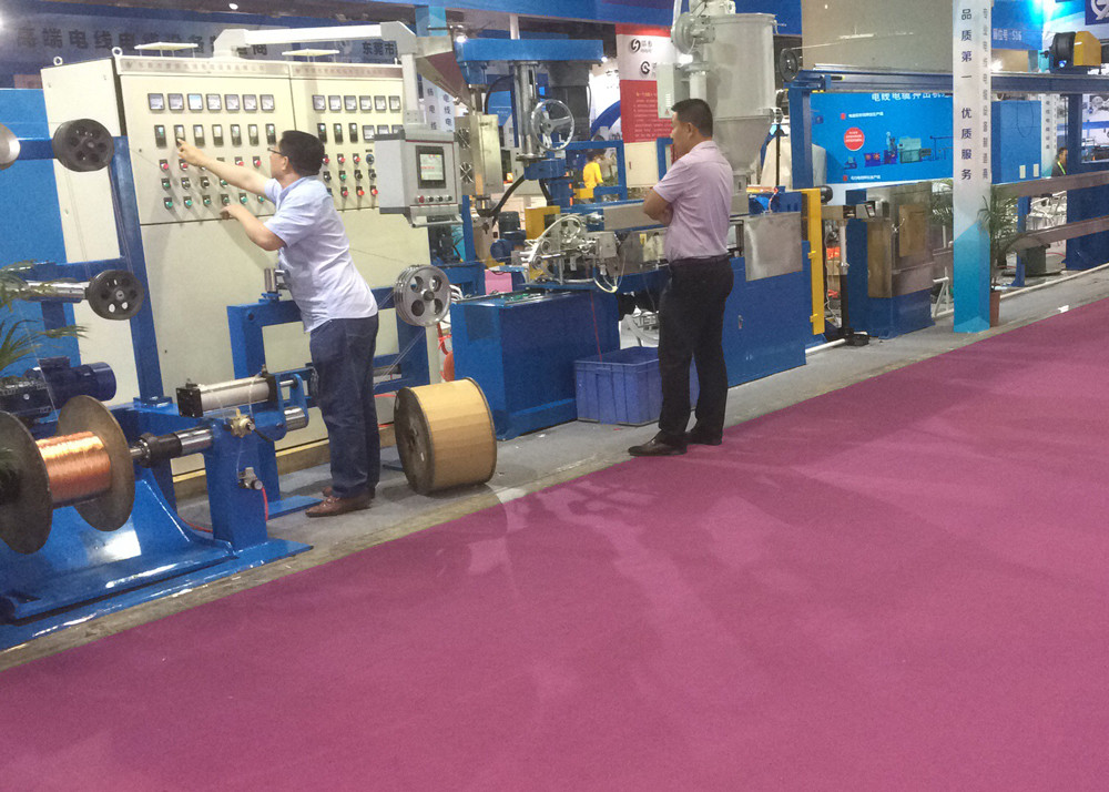 High Speed Low Voltage Electric Wire Extruder Machine 1.5 Cable Extruder Production Line