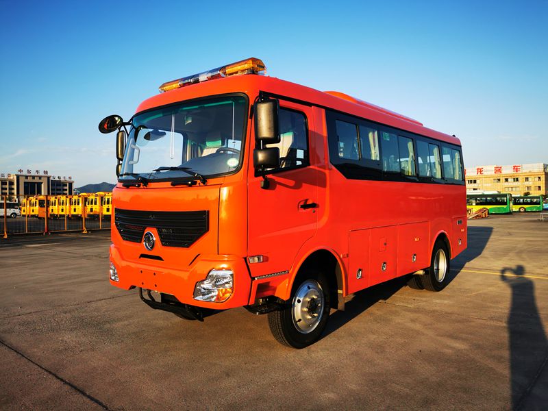 Max Torque 600/1400 N.m/r/min AWD 10-30 Seat 4x4 Mini Tourist Bus with Luxury Design