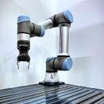 1240mm Universal Robots Ur5e 5KG Six Axis With Gripper