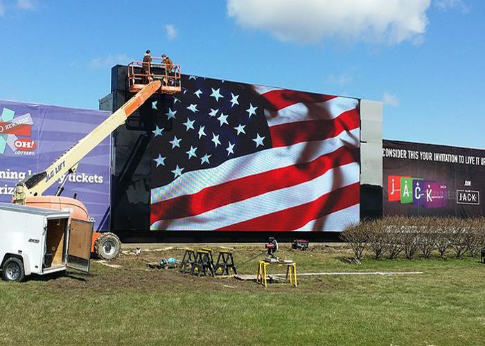 Waterproof Outdoor Full Color LED Screen P6.67 SMD 2727 RGB 22477 dots/㎡ Pixel
