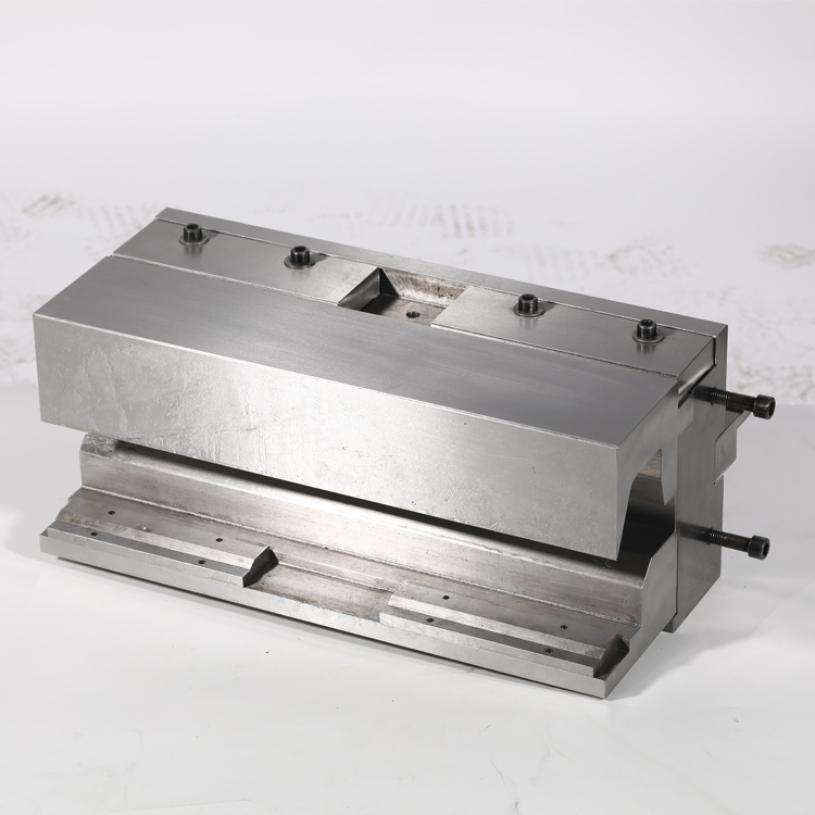 HRC45 HRC50 Custom Press Brake Tooling Door Mould Bending Punch And Die